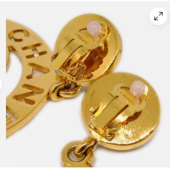CHANEL Vintage CC disk Earrings -clip on - Picture 2 of 7